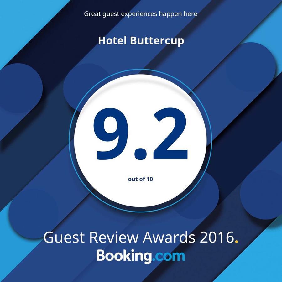 Hotel Buttercup Pokhara Ngoại thất bức ảnh